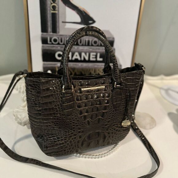 Brahmin Elegant Leather Croc embossed brown handbag shoulder bag - Picture 5 of 11